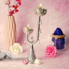 TWIN ARM CANDLE HOLDER