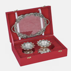 Two kamal bowl with tray