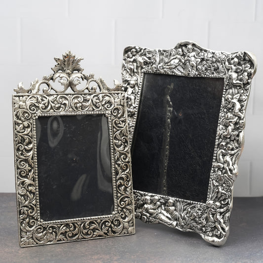 Photo frames with angel design carving (Single Piece)