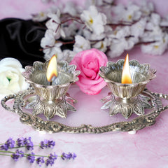 Two kamal bowl with tray