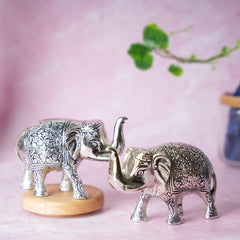 ELEPHANT PAIR SHOWPIECE