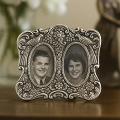 Photo frame with peacock design carving