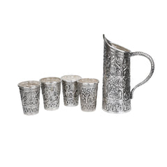 ONE DESIGNER JUG WITH 4 GLASSES