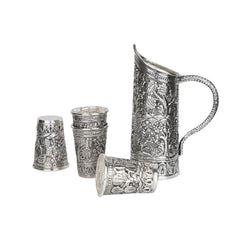 ONE DESIGNER JUG WITH 4 GLASSES