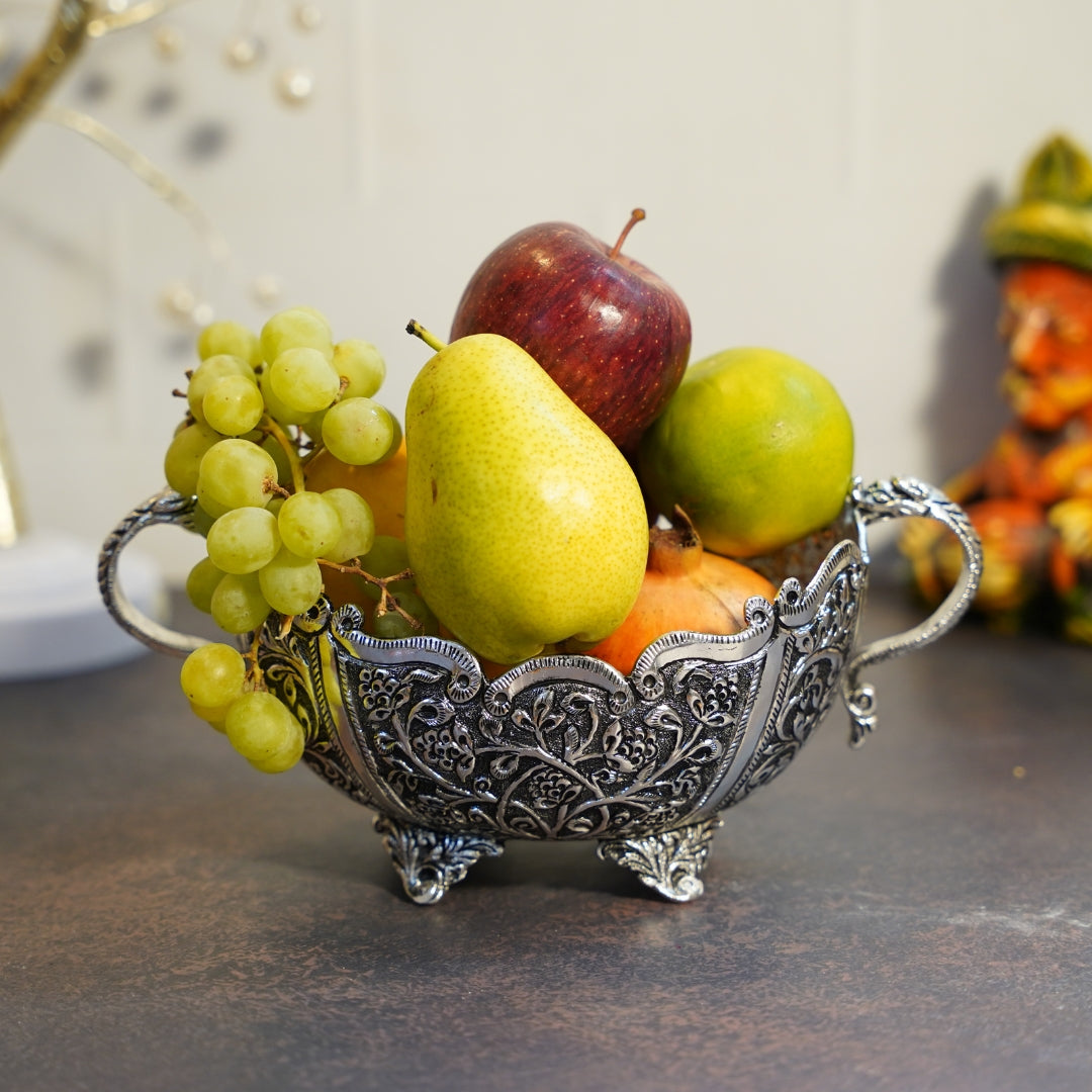 FINE CARVED FRUIT BOWL